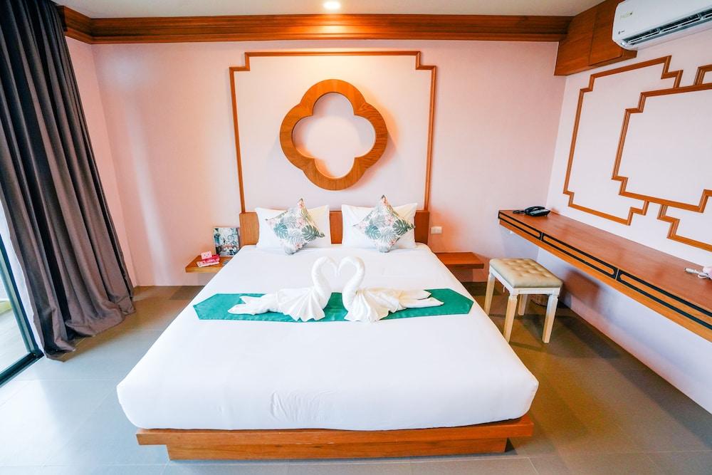 โรงแรม เดอะ ไพน์แอปเปิ้ล โฮเต็ล Krabi
