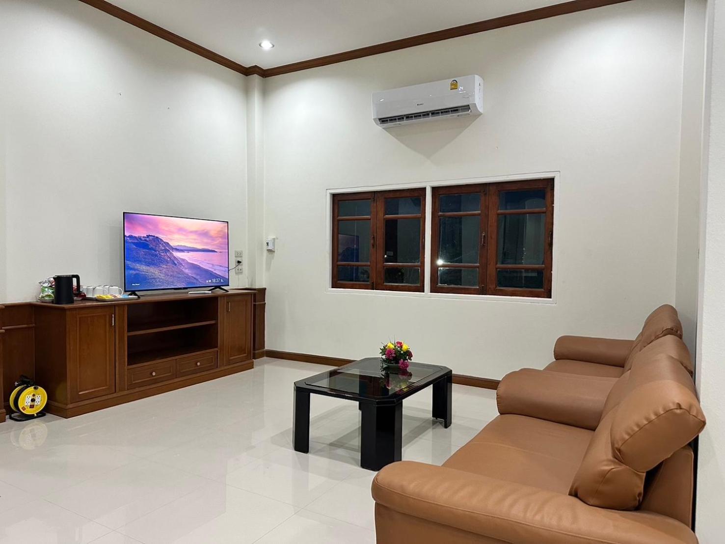 The Pineapple Hotel Krabi town